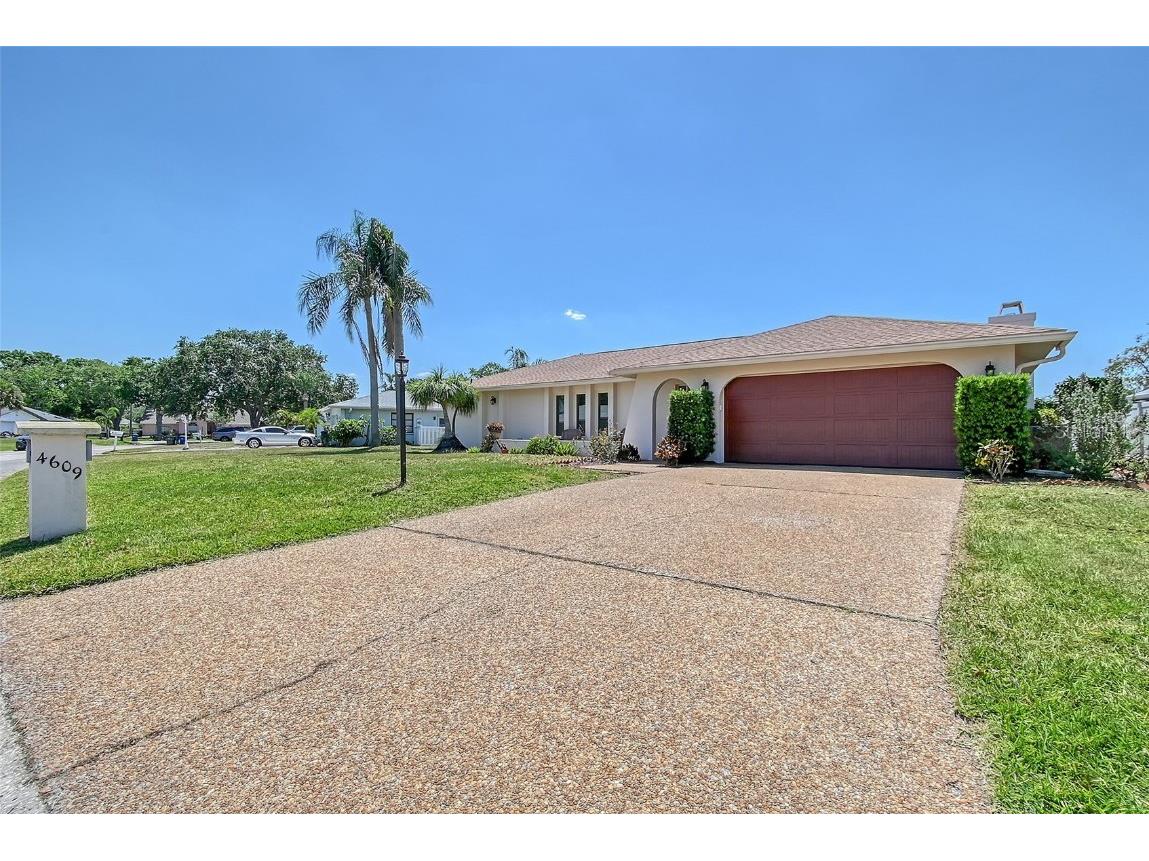 4609 Talbot Place Sarasota FL 34241 A4649819 image1