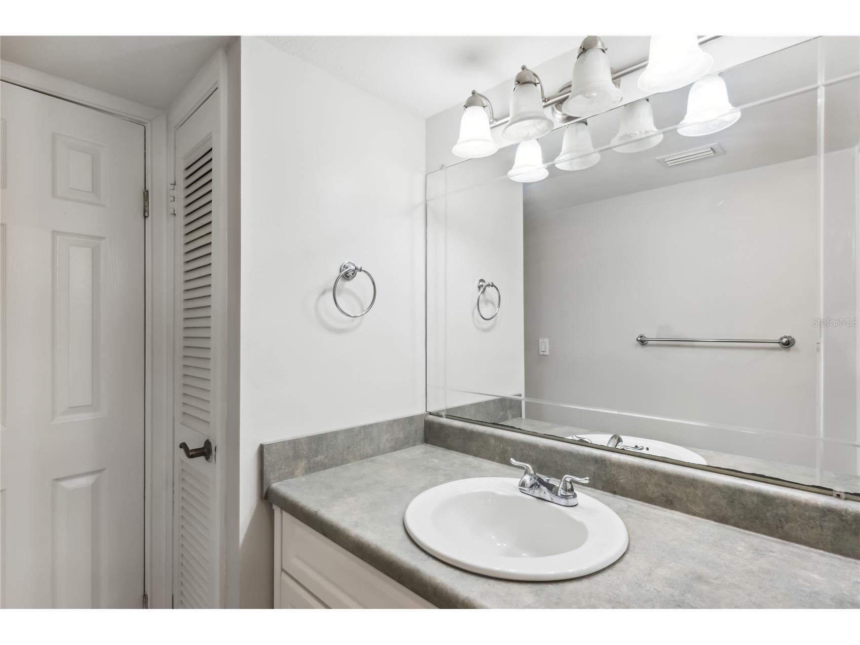 4609 W North B Street #111 Tampa FL 33609 TB8513186 image15