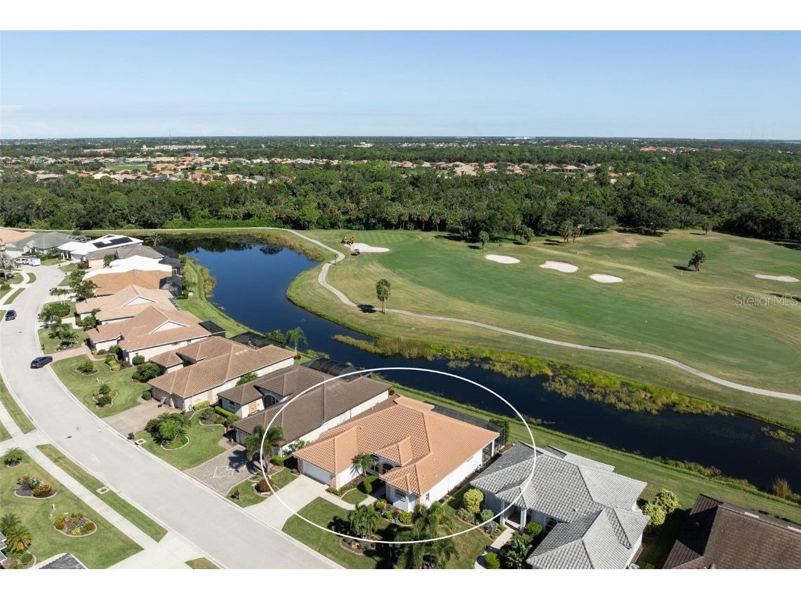 461 Fairway Isles Drive Venice FL 34285 - GOLF COURSE POND N6140656 image1