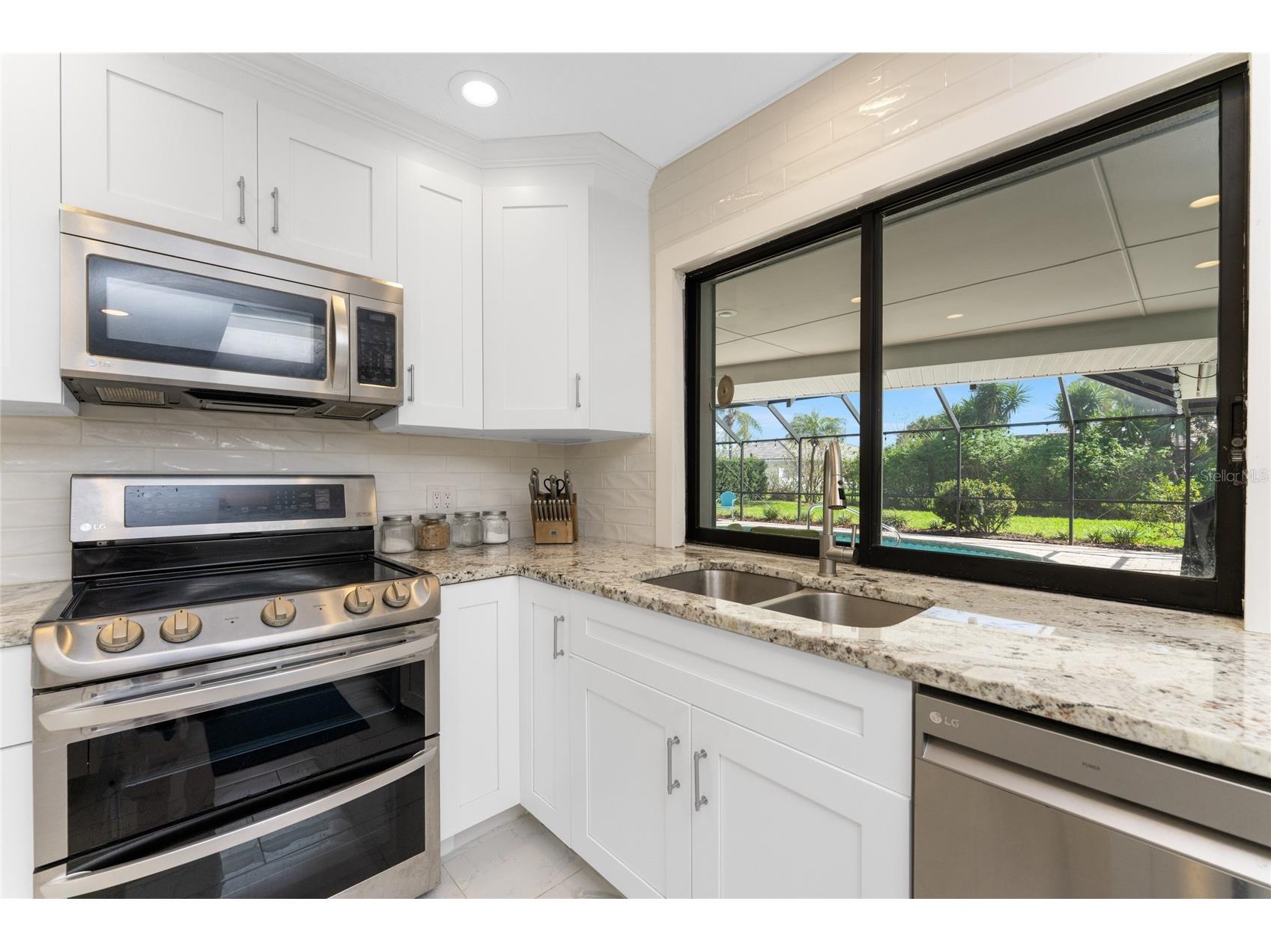 461 Firethorn Avenue Englewood FL 34223 - FORKED CREEK LEMON BAY GULF D6146521 image16