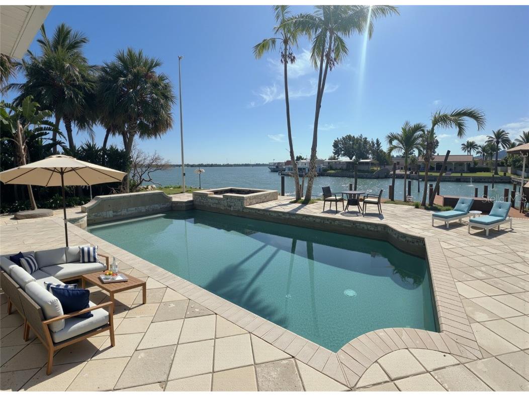 461 Palm Island NE Clearwater Beach FL 33767 TB8446834 image10