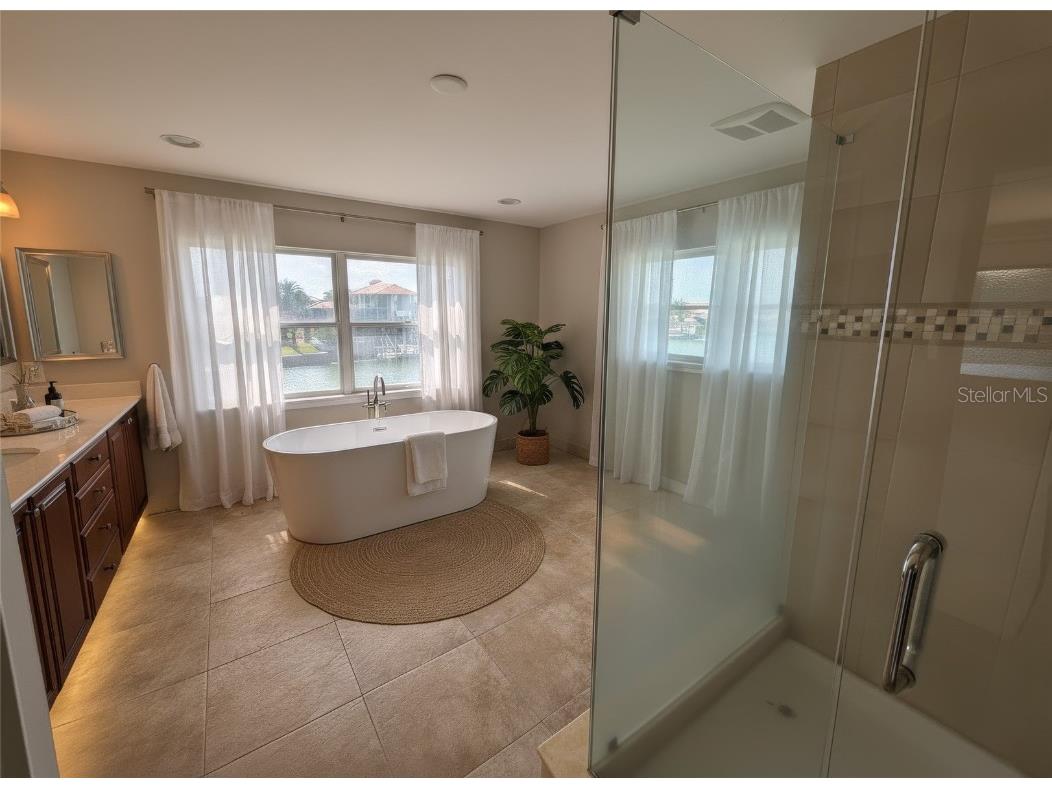 461 Palm Island NE Clearwater Beach FL 33767 TB8446834 image12