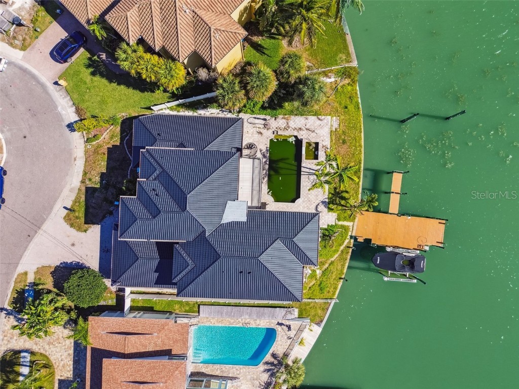 461 Palm Island NE Clearwater Beach FL 33767 TB8446834 image4