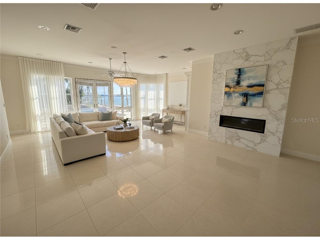 461 Palm Island NE Clearwater Beach FL 33767 TB8446834 image8