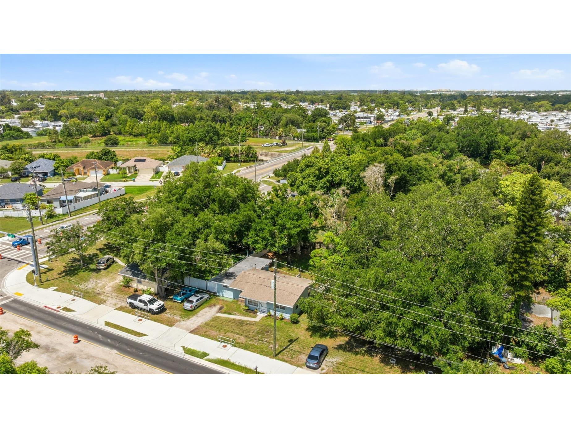 4610 71st Street N Saint Petersburg FL 33709 TB8527179 image38