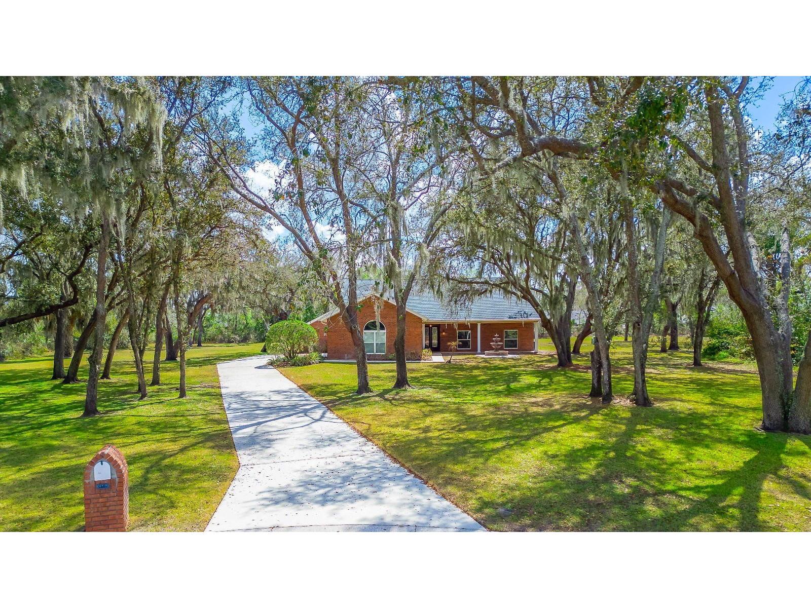 4610 Clarksdale Lane Brandon FL 33511 TB8485276 image1