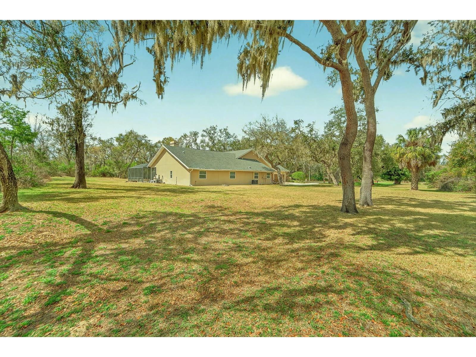 4610 Clarksdale Lane Brandon FL 33511 TB8485276 image22