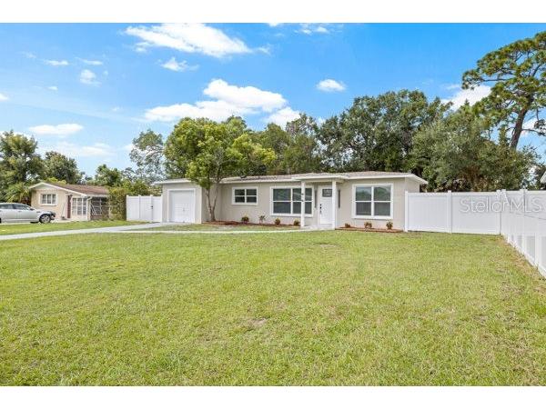 4610 N Lincoln Avenue Tampa FL 33614 TB8433256 image1