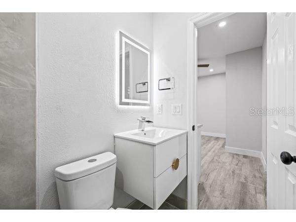 4610 N Lincoln Avenue Tampa FL 33614 TB8433256 image10