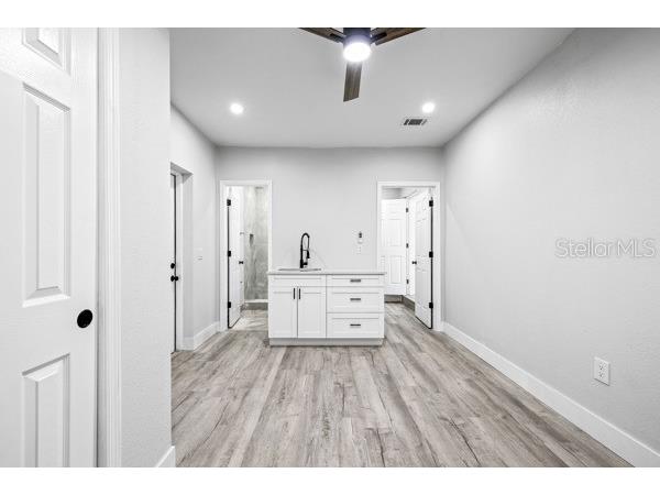 4610 N Lincoln Avenue Tampa FL 33614 TB8433256 image12