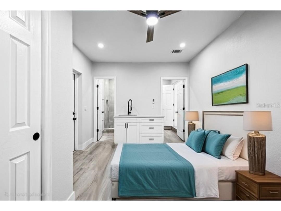 4610 N Lincoln Avenue Tampa FL 33614 TB8433256 image13