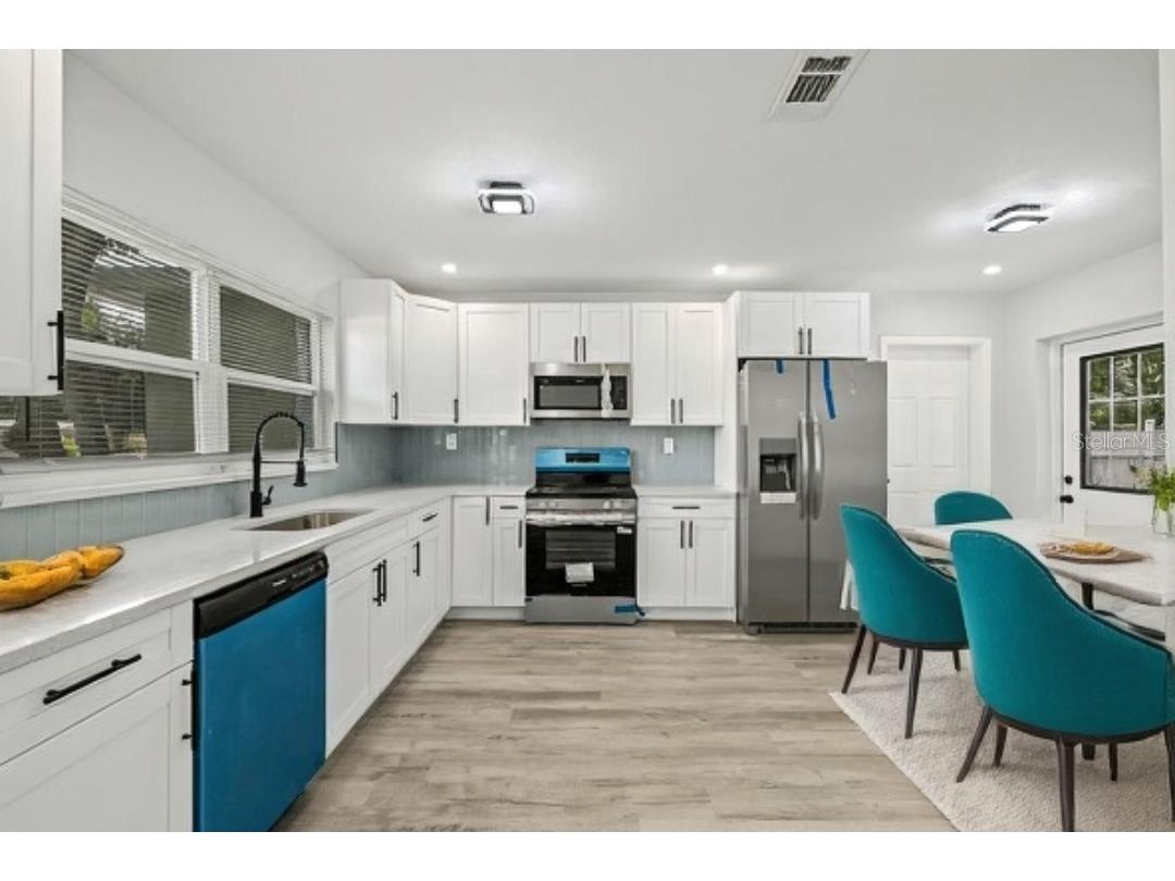 4610 N Lincoln Avenue Tampa FL 33614 TB8433256 image6