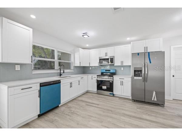 4610 N Lincoln Avenue Tampa FL 33614 TB8433256 image7