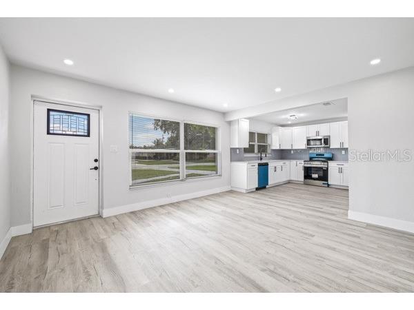 4610 N Lincoln Avenue Tampa FL 33614 TB8433256 image9