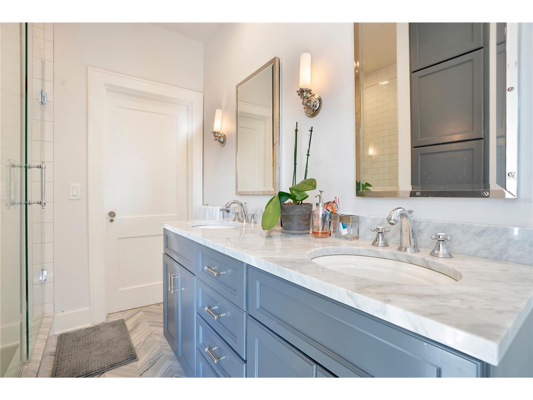 4610 Oak Cove Lane Orlando FL 32806 O6395265 image29