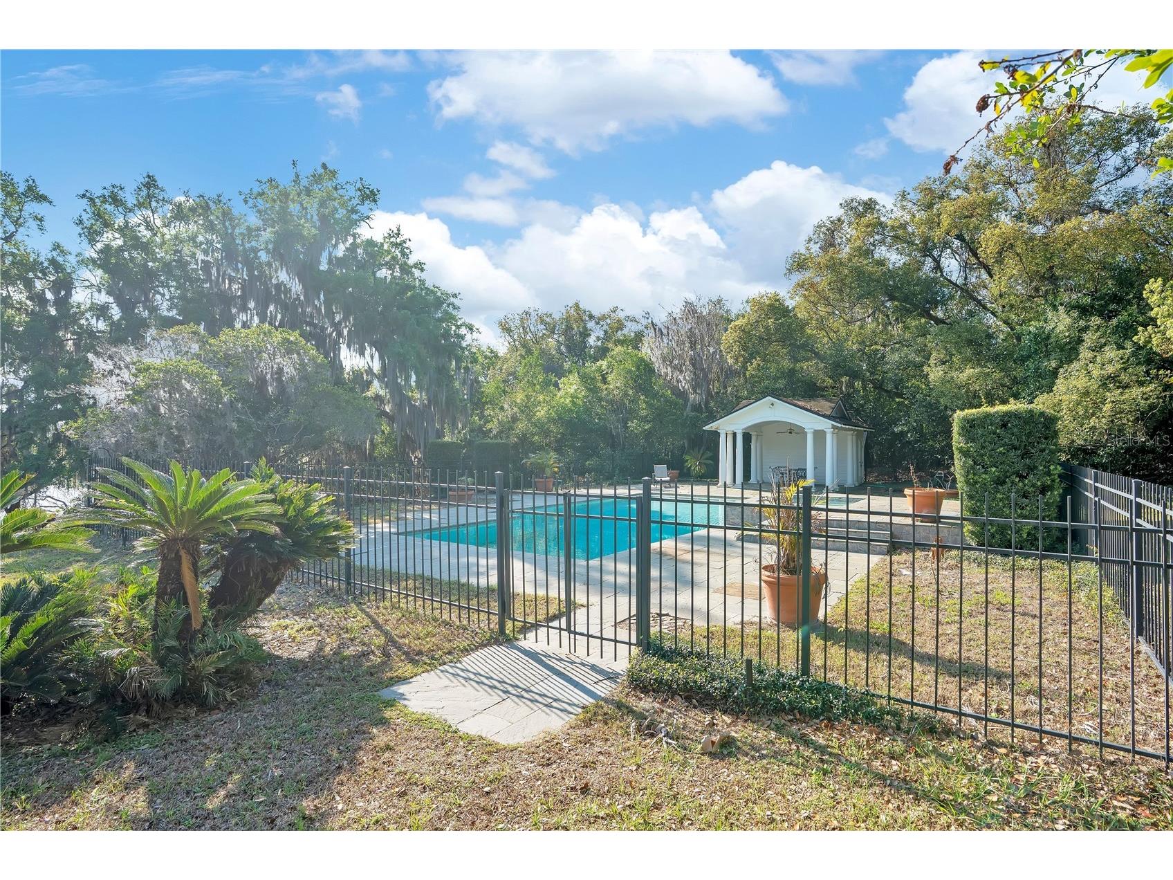 4610 Oak Cove Lane Orlando FL 32806 O6395265 image40