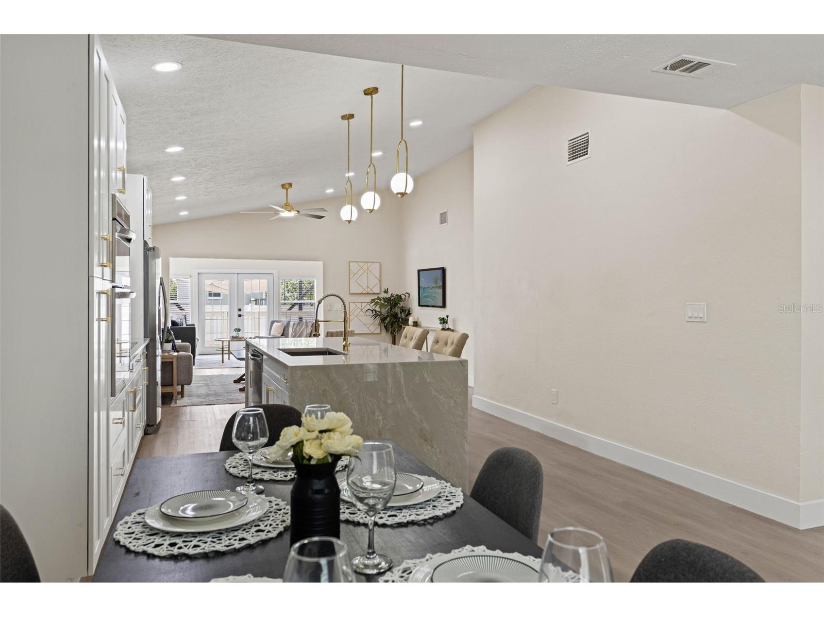 4610 W Ballast Point Boulevard Tampa FL 33611 TB8529448 image10