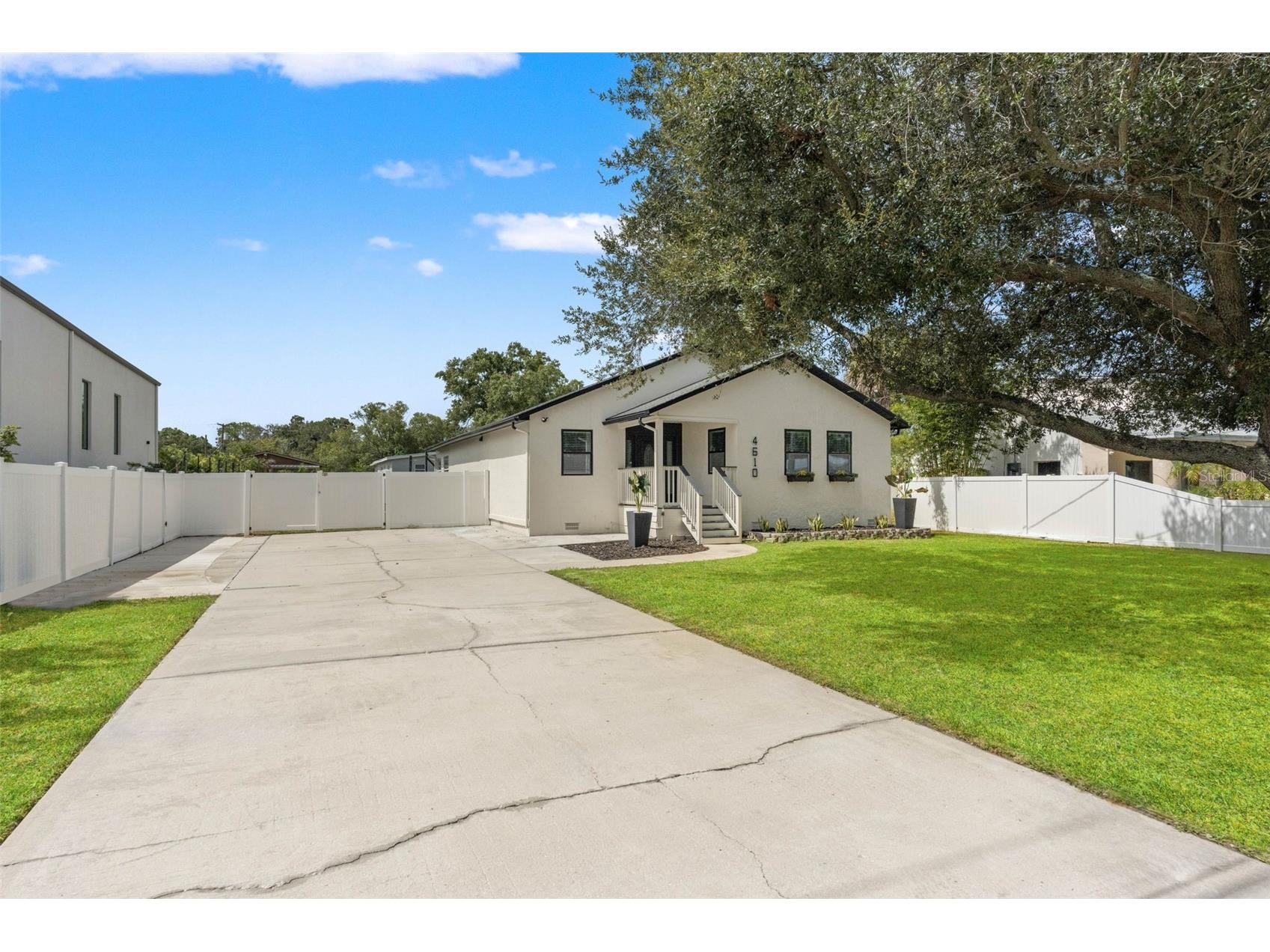 4610 W Ballast Point Boulevard Tampa FL 33611 TB8529448 image4