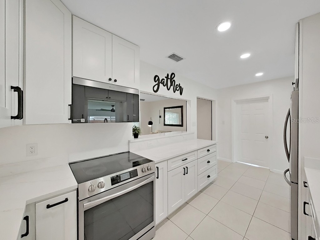 4610 W Bay Villa Avenue Tampa FL 33611 TB8415610 image16