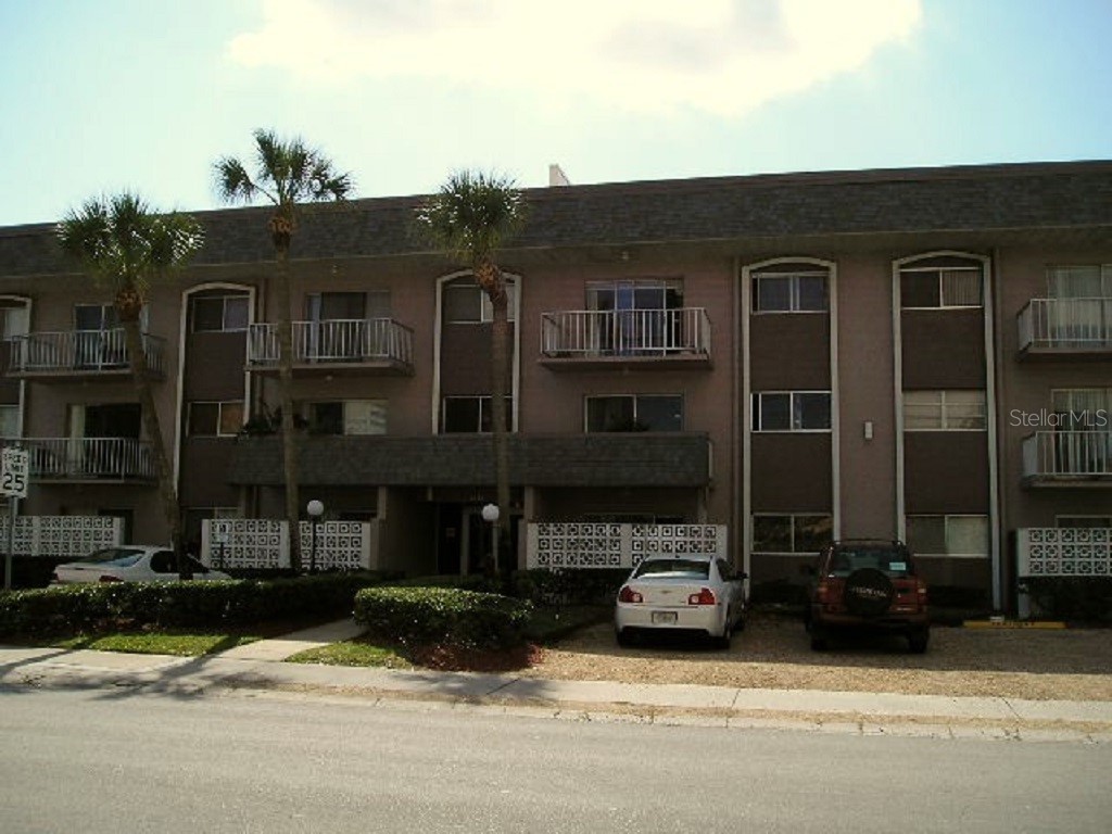 4610 W Gray Street #104 Tampa FL 33609 T3546182 image1