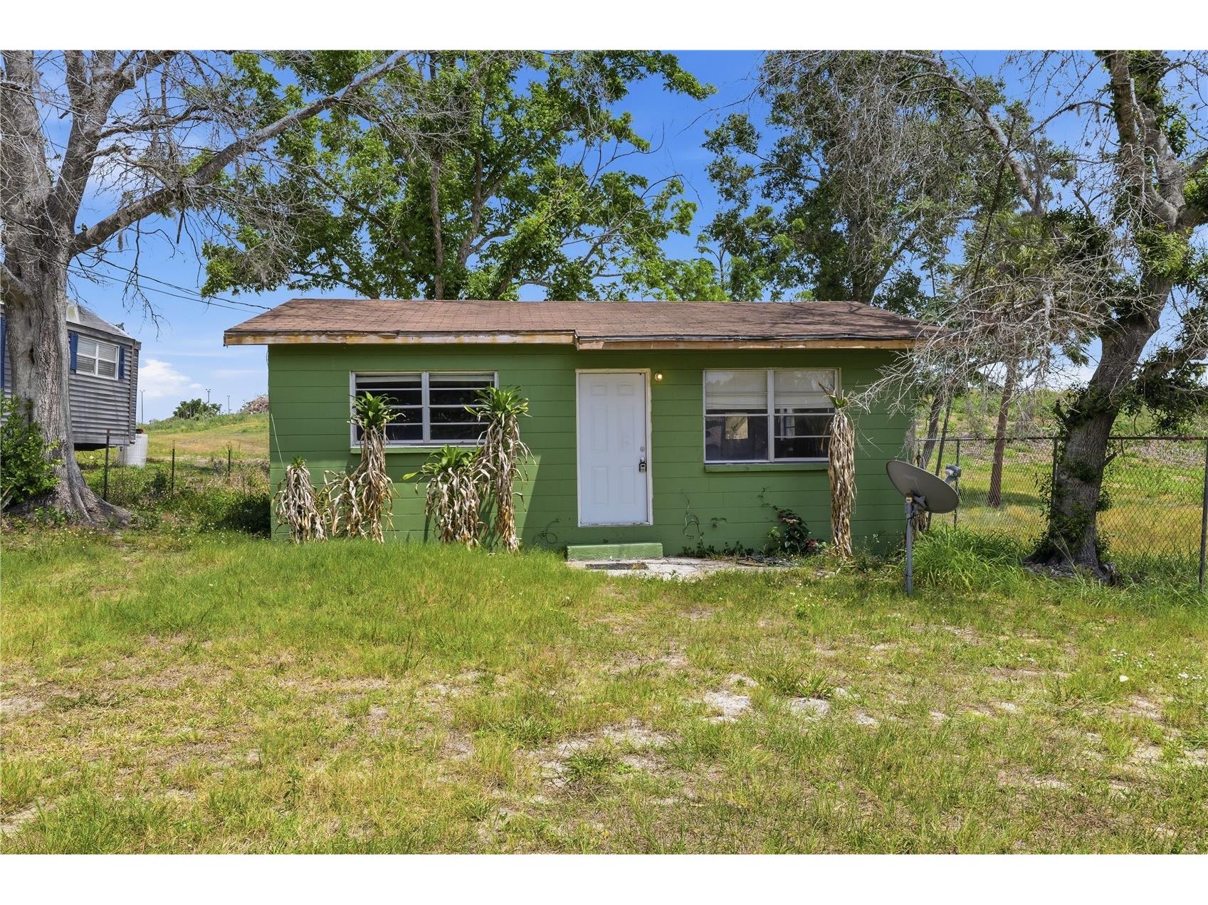 4610 Weeping Willow Avenue Sebring FL 33870 TB8502245 image2