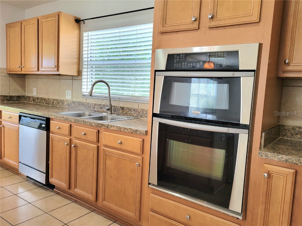 4610 Yellow Bay Drive Kissimmee FL 34758 P4934276 image12