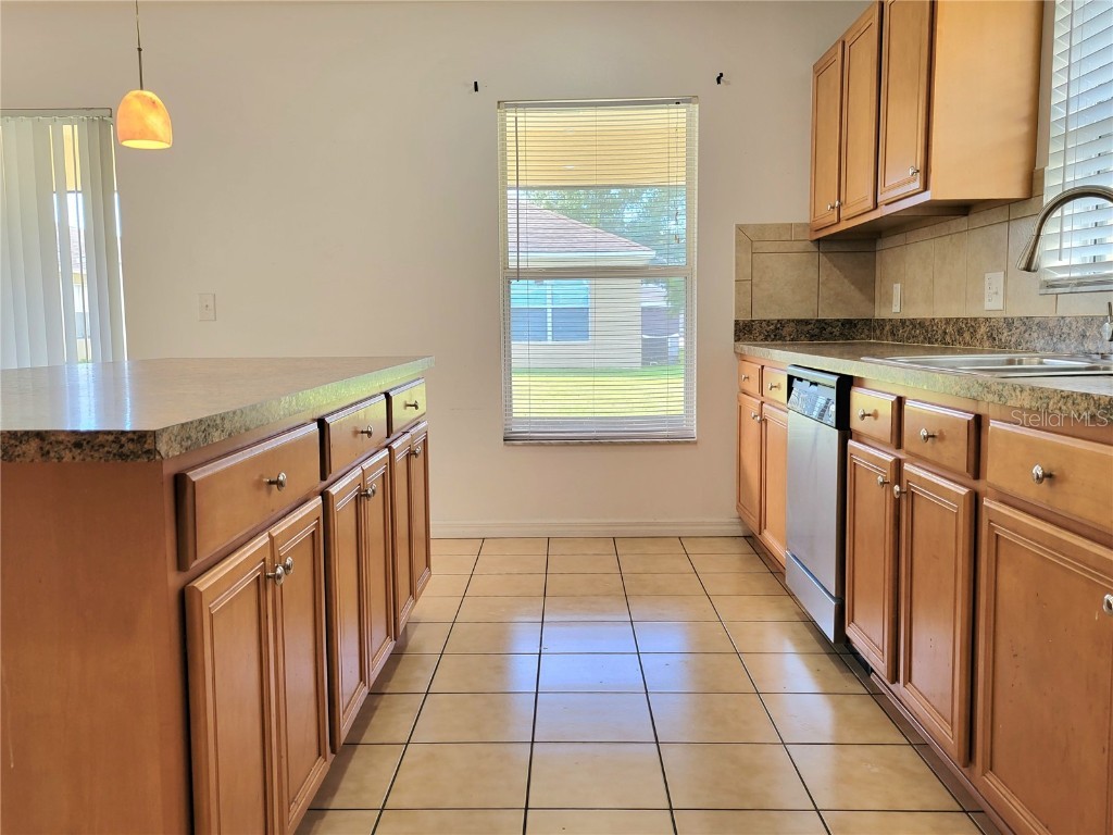 4610 Yellow Bay Drive Kissimmee FL 34758 P4934276 image13