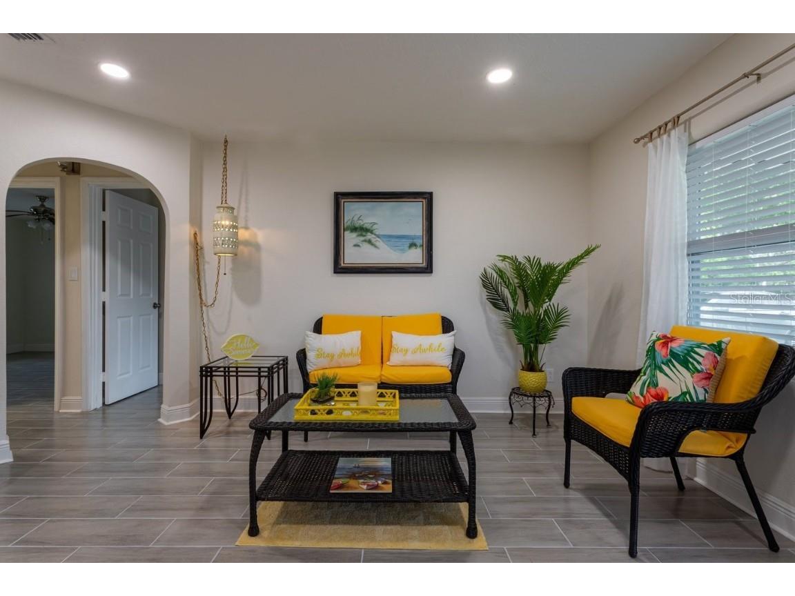 4611 17th Avenue N Saint Petersburg FL 33713 TB8388753 image17