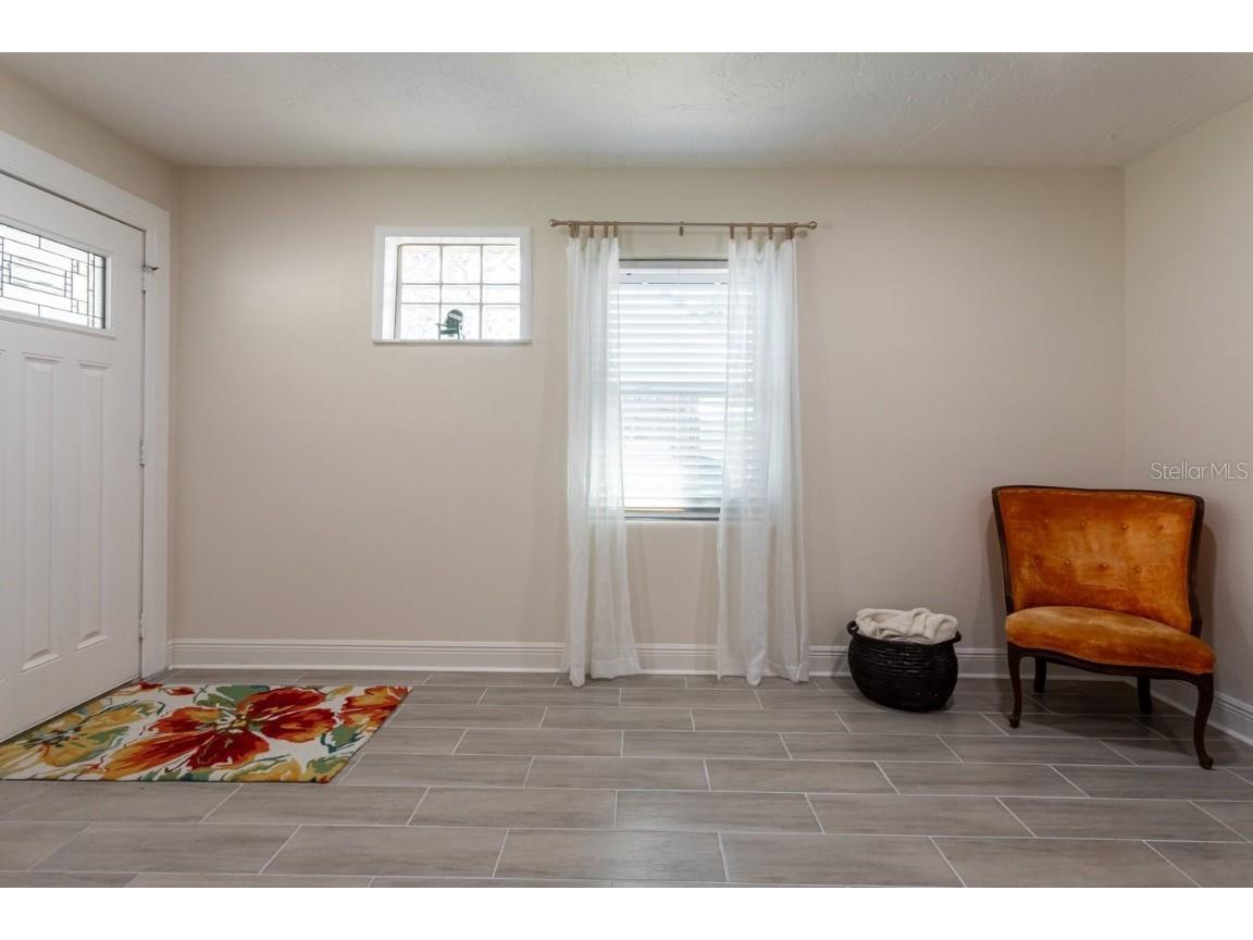 4611 17th Avenue N Saint Petersburg FL 33713 TB8388753 image18