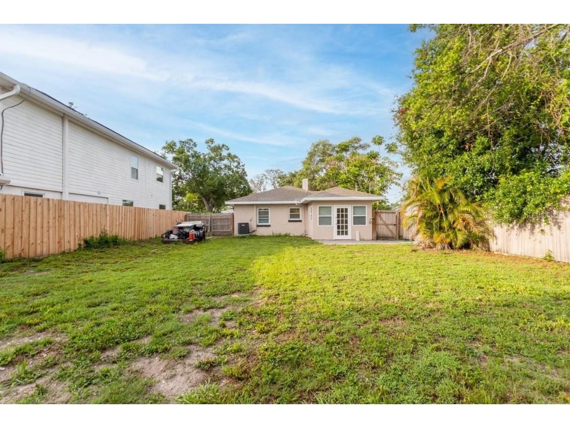 4611 17th Avenue N Saint Petersburg FL 33713 TB8388753 image2