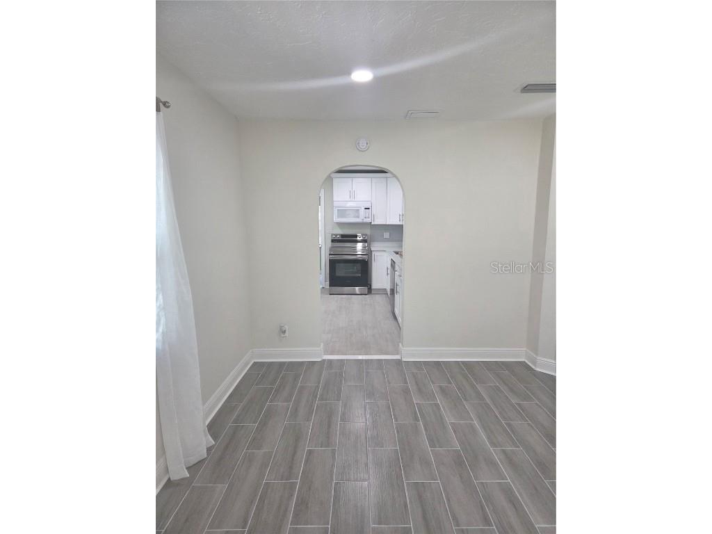4611 17th Avenue N Saint Petersburg FL 33713 TB8388753 image22