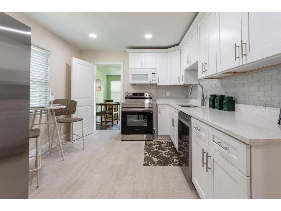 4611 17th Avenue N Saint Petersburg FL 33713 TB8388753 image5