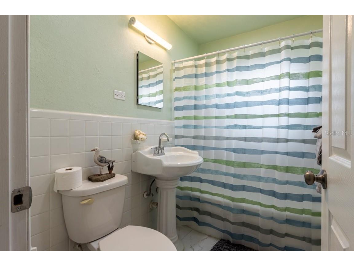 4611 17th Avenue N Saint Petersburg FL 33713 TB8388753 image7