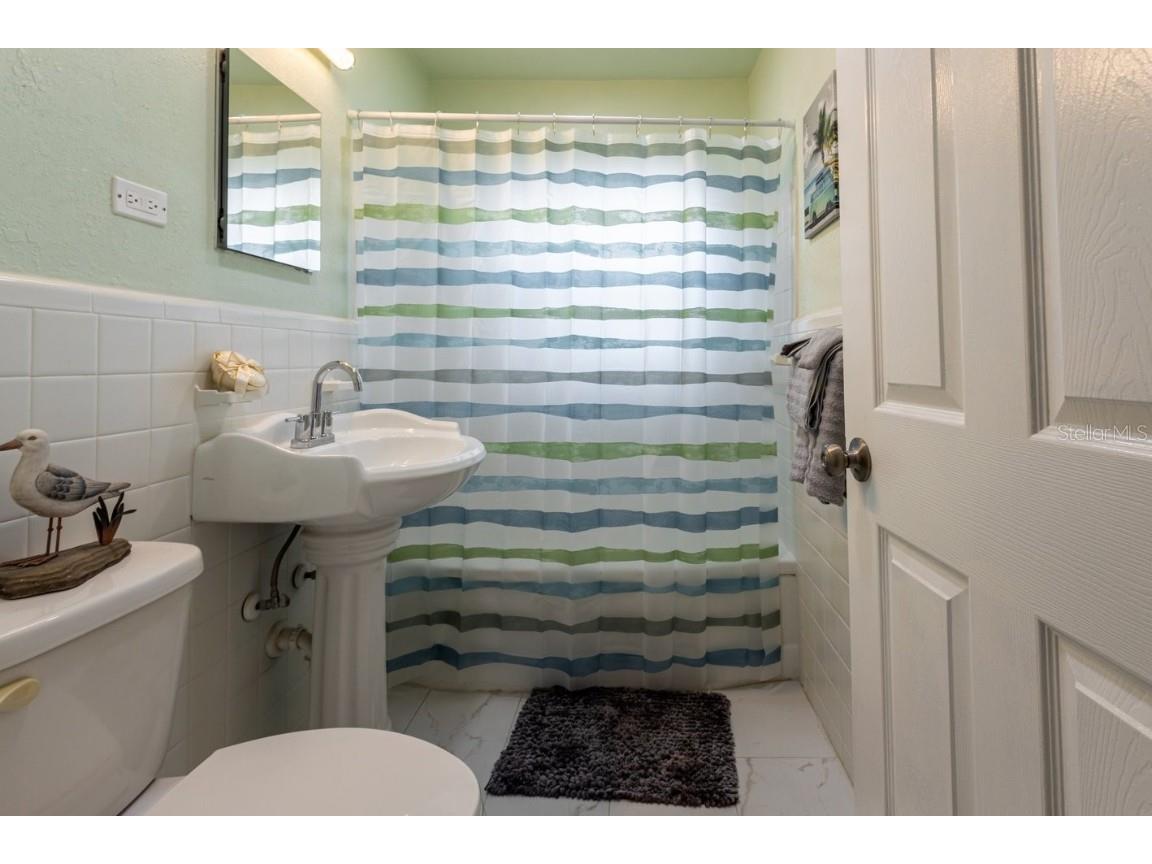 4611 17th Avenue N Saint Petersburg FL 33713 TB8388753 image8