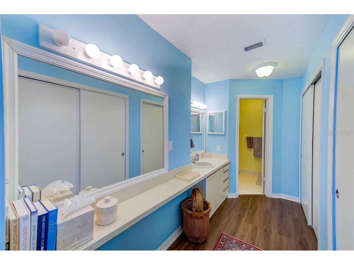 4611 Duhme Road #1A Saint Petersburg FL 33708 TB8368957 image20