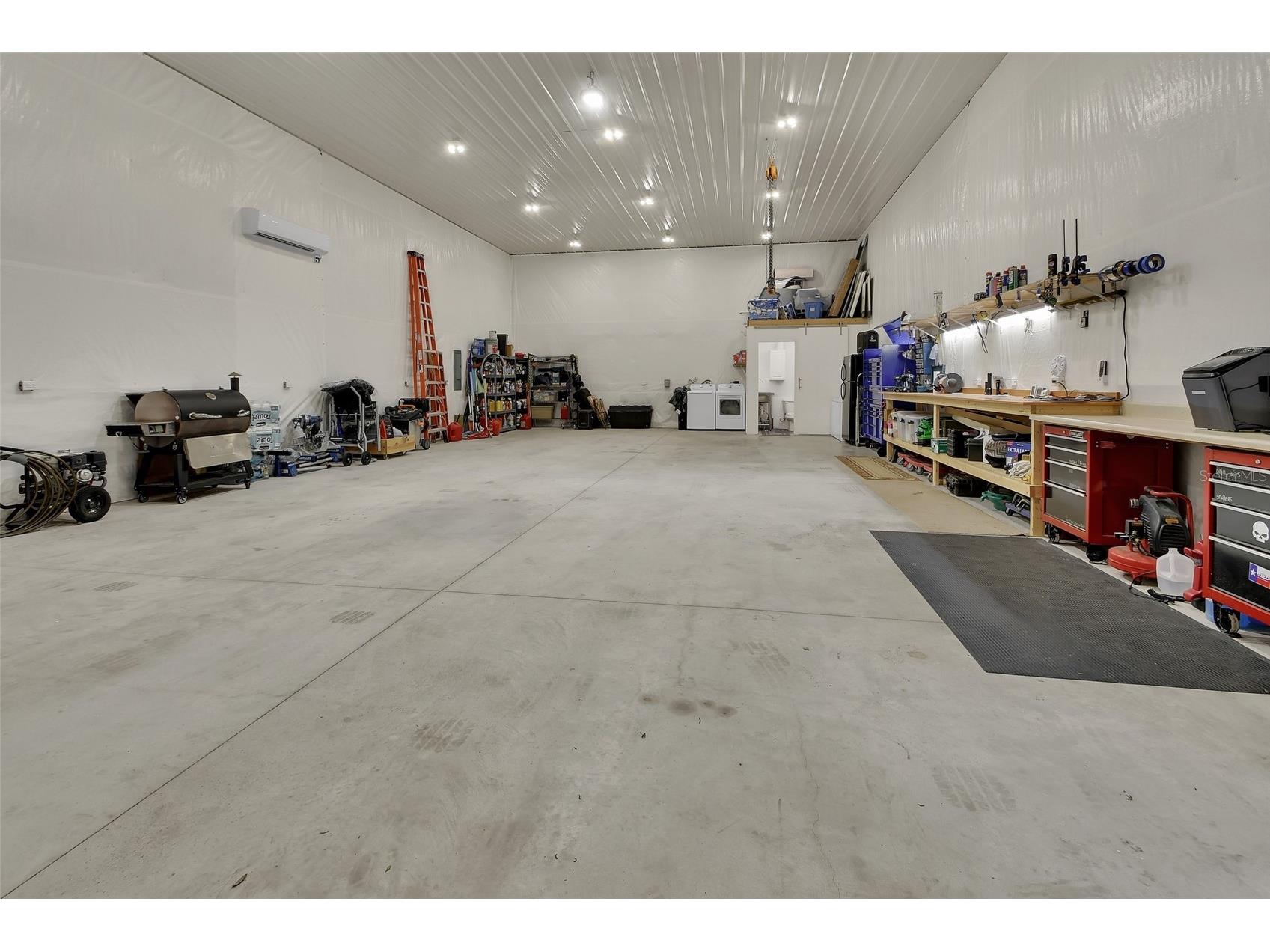 4611 Grand Avenue De Leon Springs FL 32130 V4947922 image45