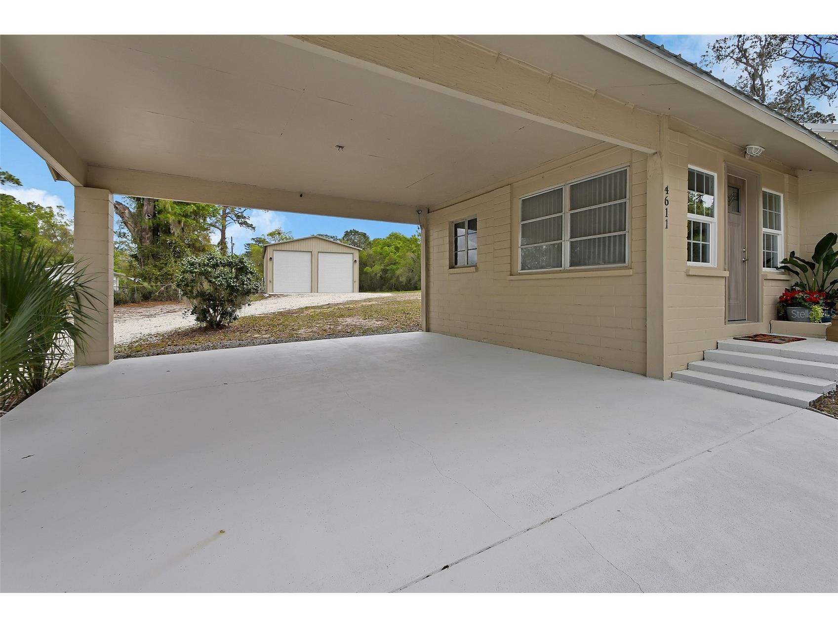 4611 Grand Avenue De Leon Springs FL 32130 V4947922 image5