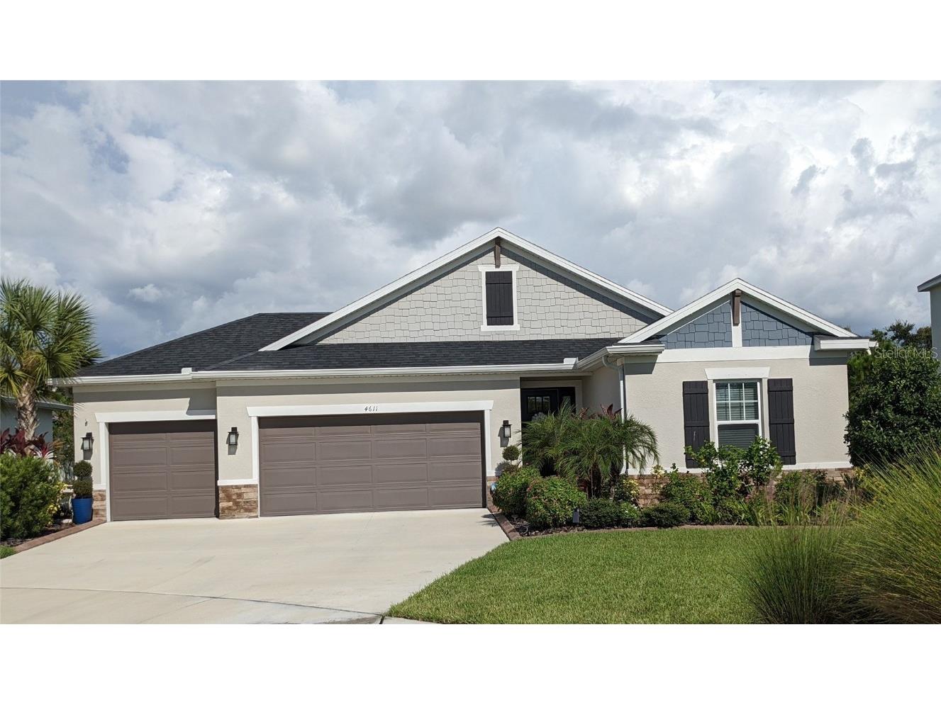 4611 Los Robles Court Palmetto FL 34221 A4546465 image1