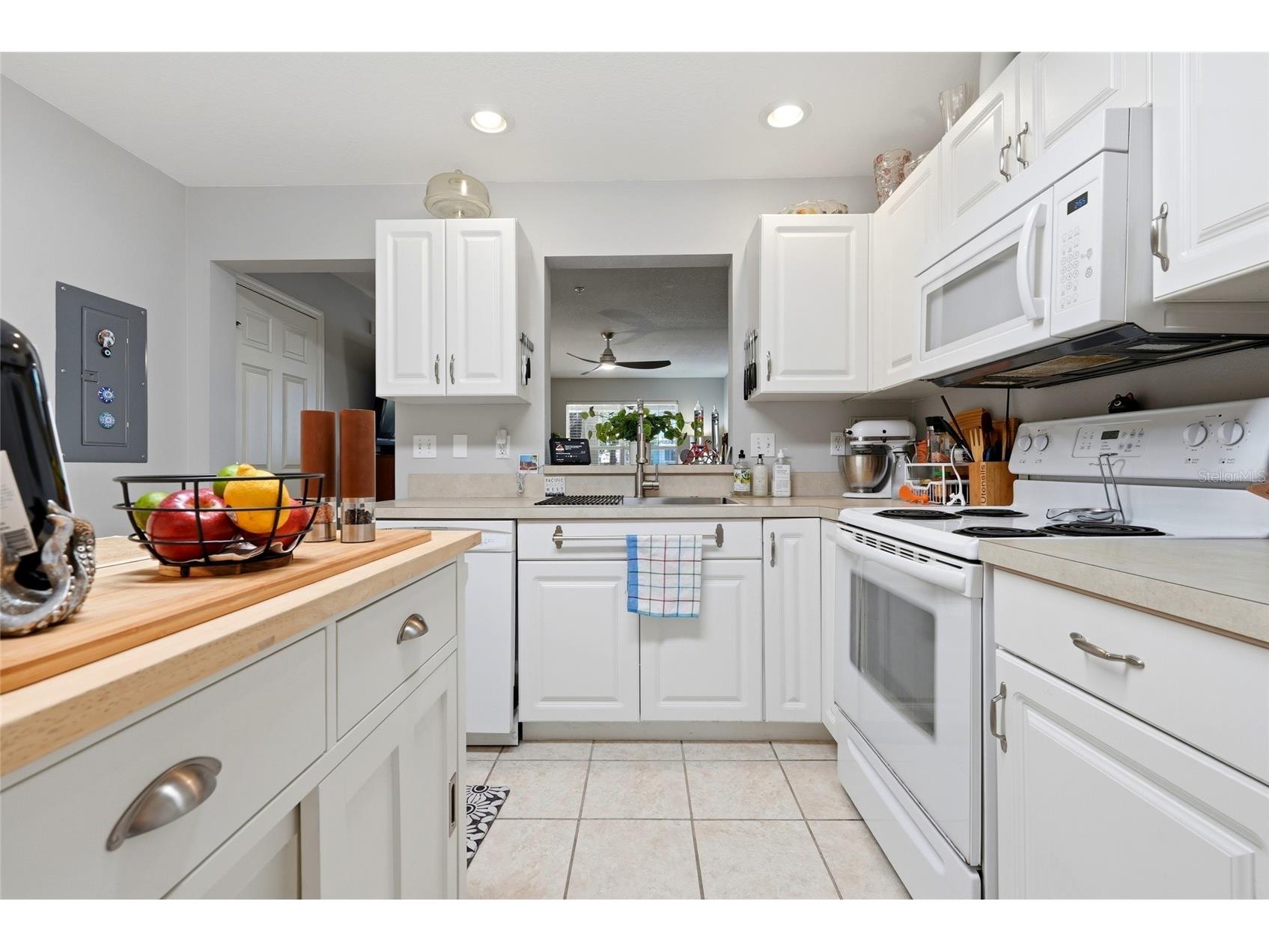4611 SW 48th Way #108 Gainesville FL 32608 GC541872 image6