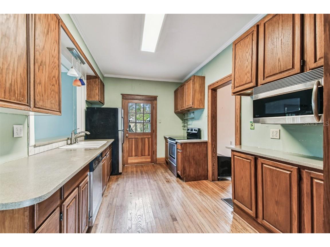 4611 W Lowell Avenue Tampa FL 33629 TB8328127 image6