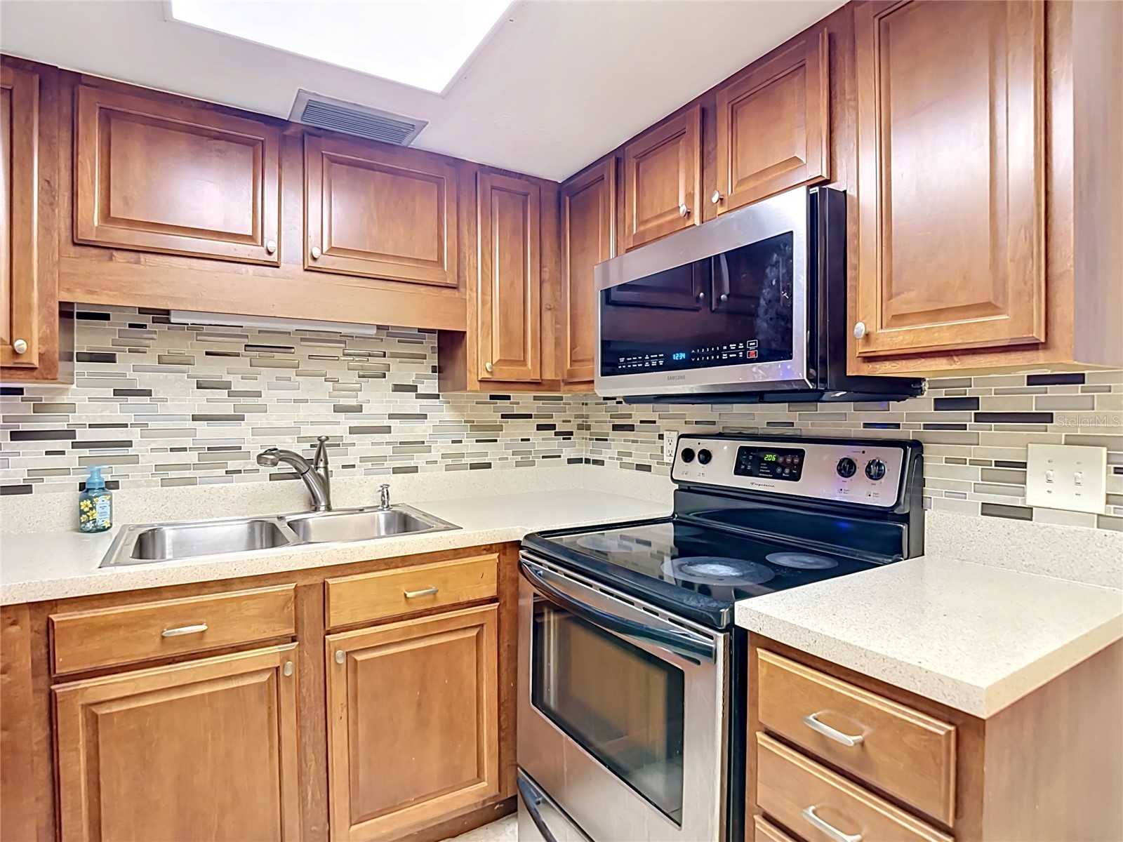 4611 W North B Street #240 Tampa FL 33609 TB8504258 image12
