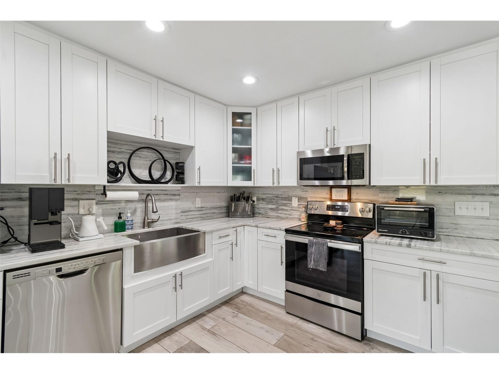 4611 W Paxton Avenue Tampa FL 33611 TB8483478 image10
