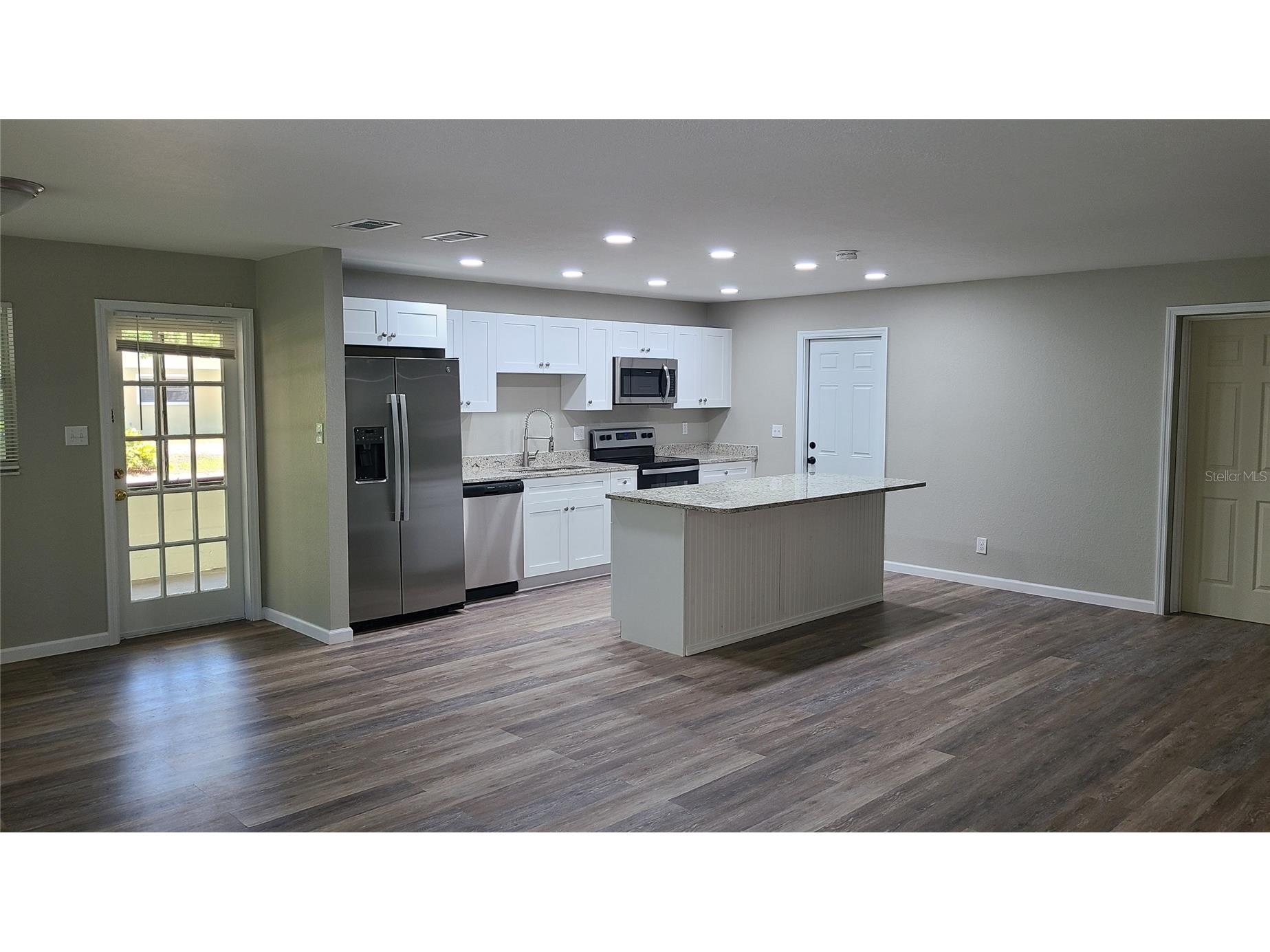 4611 W Villa Rosa Street Tampa FL 33611 TB8507602 image4