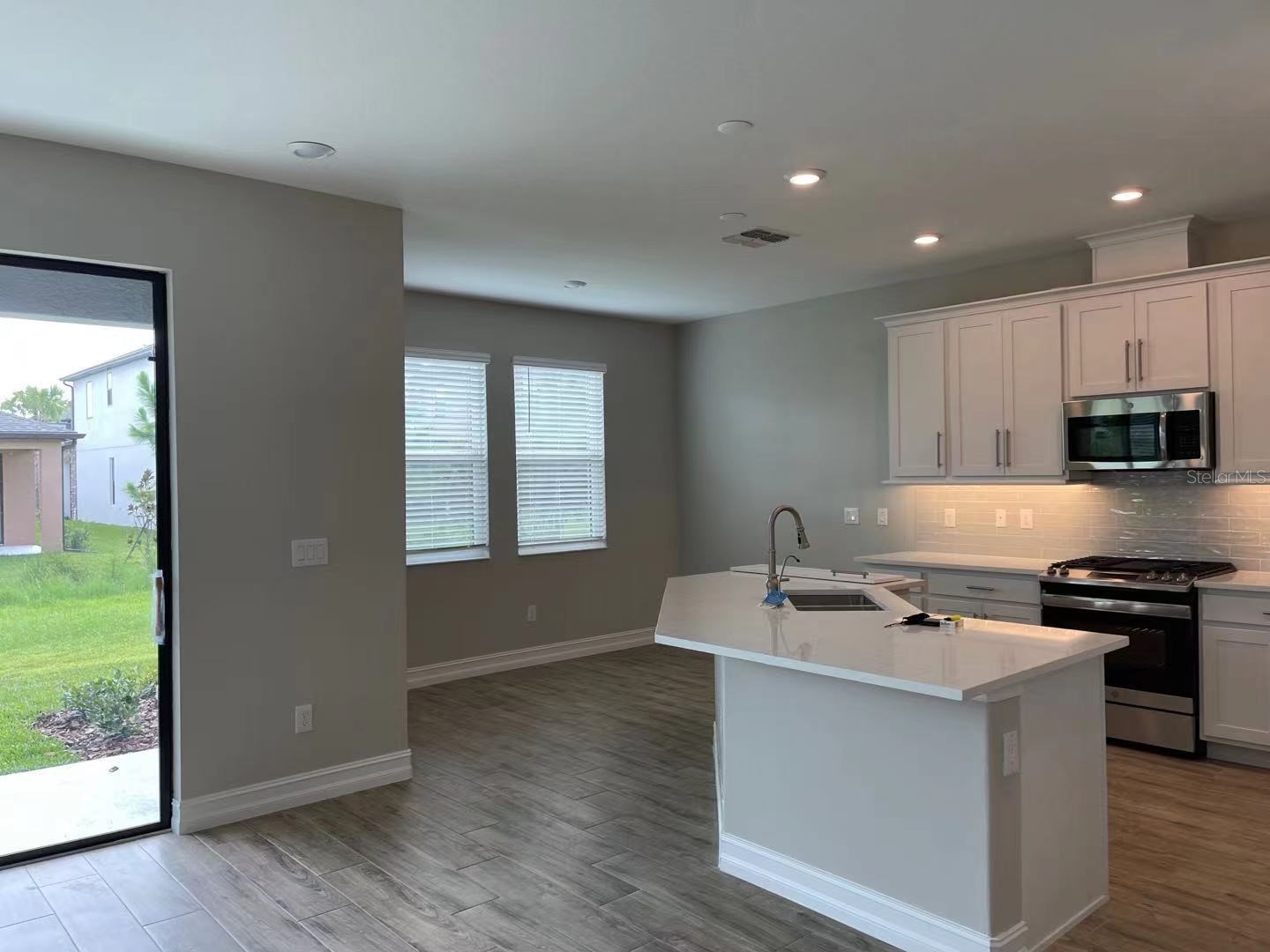 4612 Almada Lane Wesley Chapel FL 33543 TB8490825 image9