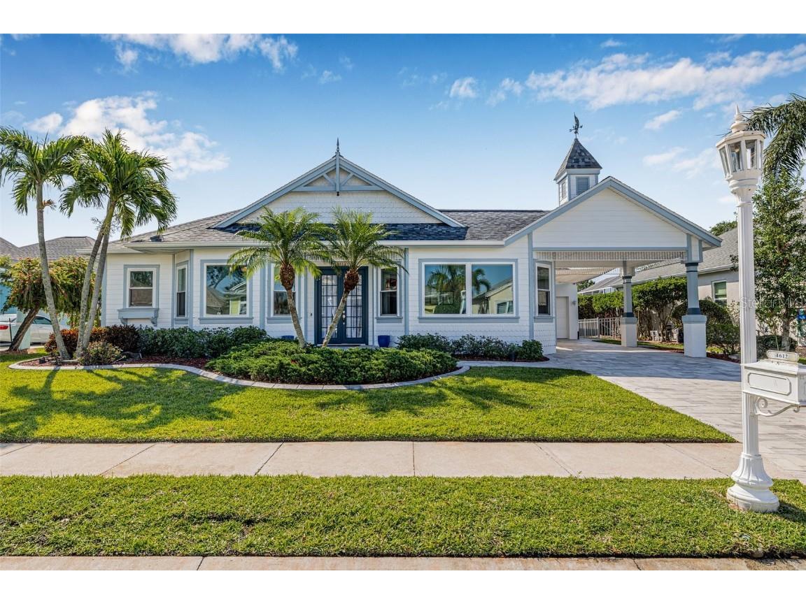 4612 Barracuda Drive Bradenton FL 34208 - Canal TB8437811 image1