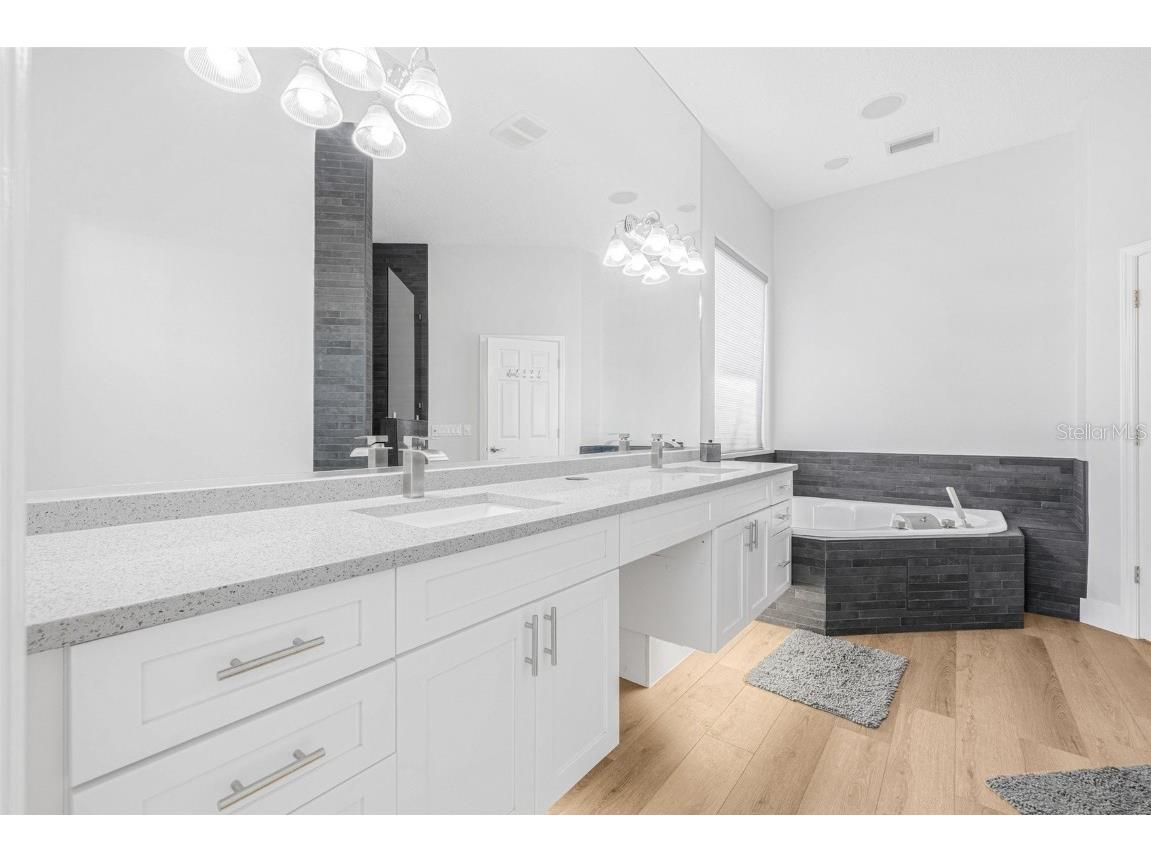 4612 Barracuda Drive Bradenton FL 34208 - Canal TB8437811 image10