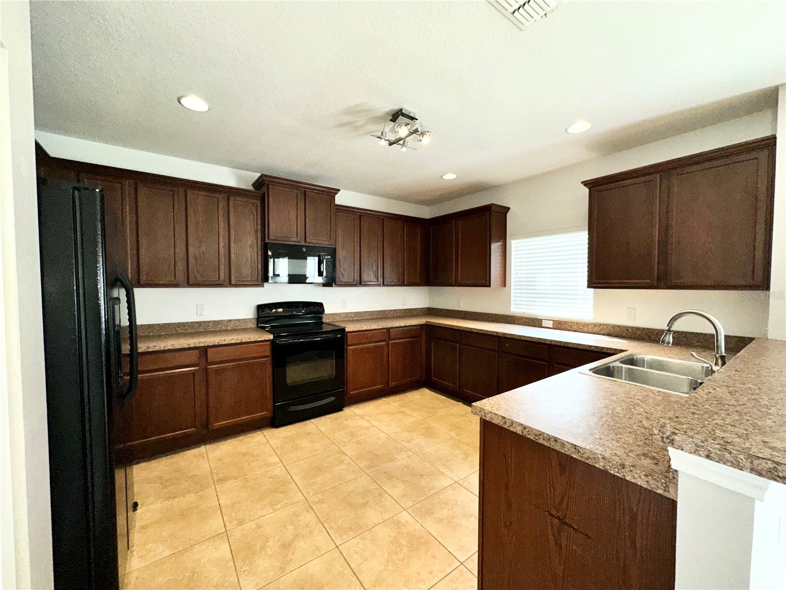 4612 Cabalerro Trail Kissimmee FL 34758 S5144328 image2