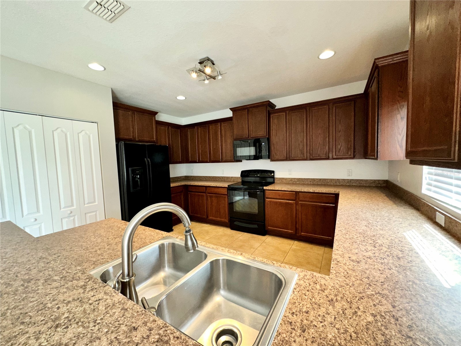 4612 Cabalerro Trail Kissimmee FL 34758 S5144328 image3