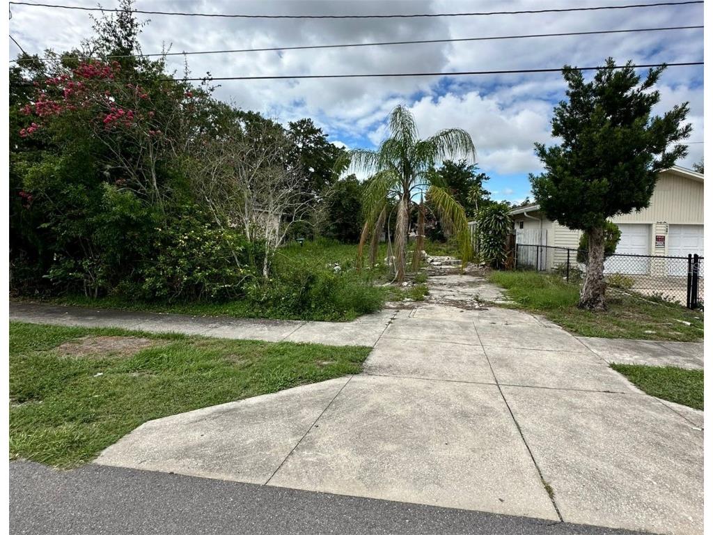 4612 Carter Street Orlando FL 32811 O6248532 image1