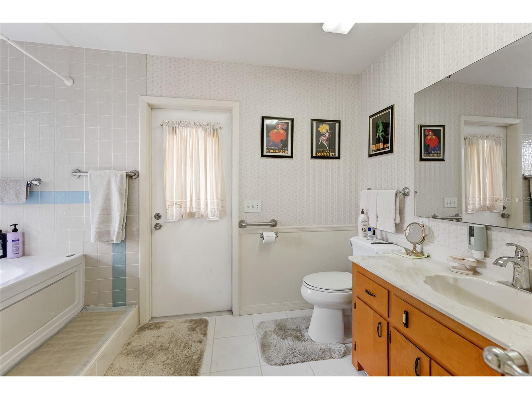 4612 Coral Lake Drive Bradenton FL 34210 A4677198 image24